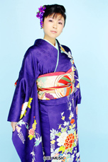 Hikki wearing kimono 02
Parole chiave: hikaru utada