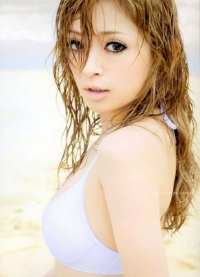 Ayumi Hamasaki photobook 18
Parole chiave: ayumi hamasaki