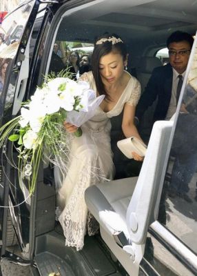Hikaru Utada's wedding day with her father 1
Parole chiave: hikaru utada father