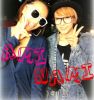 Nami_Tamaki_with_Ami_Suzuki_3.jpg
