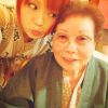 Sowelu_with_her_maternal_grandmother.jpg